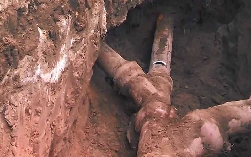 clay-sewer-pipe-replacement